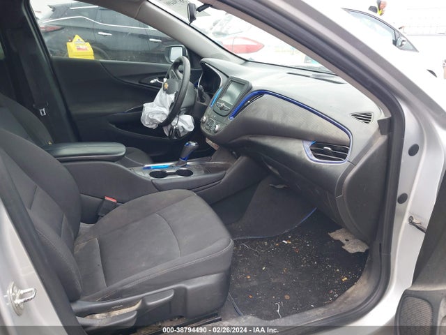 Chevrolet MALIBU LT 2018 1G1ZD5STXJF176173 Image 5