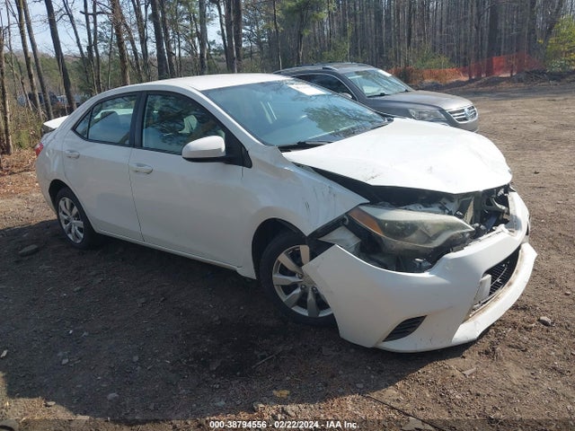Toyota COROLLA LE 2015 5YFBURHE6FP269698 Image 1
