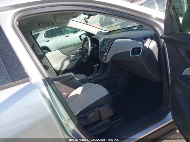 Chevrolet EQUINOX LS 2019 3GNAXSEVXKS673753 Image 5