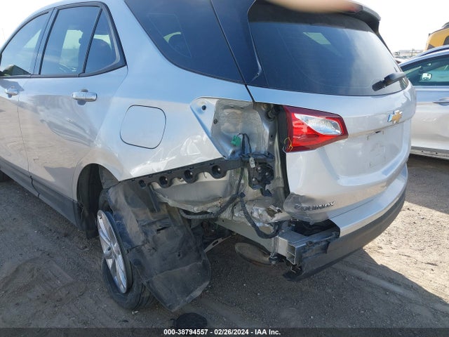 Chevrolet EQUINOX LS 2019 3GNAXSEVXKS673753 Image 6