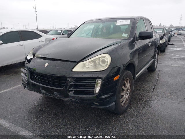 2010 PORSCHE CAYENNE WP1AA2AP2ALA07149 Photo 1