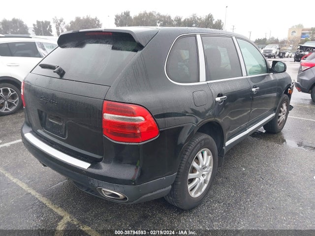 2010 PORSCHE CAYENNE WP1AA2AP2ALA07149 Photo 3