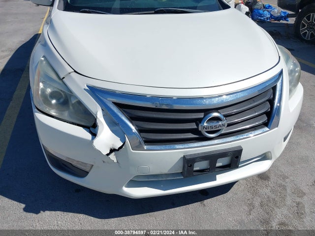 Nissan Altima 2.5 S 2015 1N4AL3AP3FN365900 Image 6