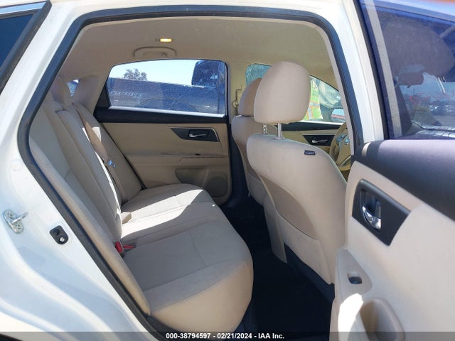 Nissan Altima 2.5 S 2015 1N4AL3AP3FN365900 Image 8