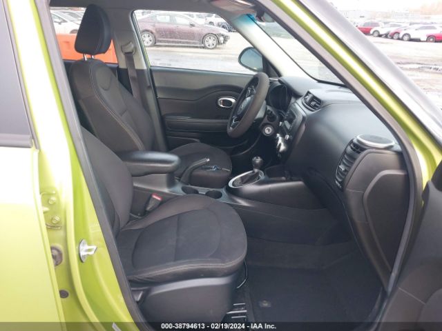 KNDJN2A20F7764688 KIA Soul