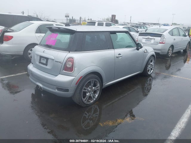 2009 MINI COOPER S WMWMF73549TW83667 Photo 3