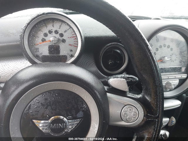 2009 MINI COOPER S WMWMF73549TW83667 Photo 6