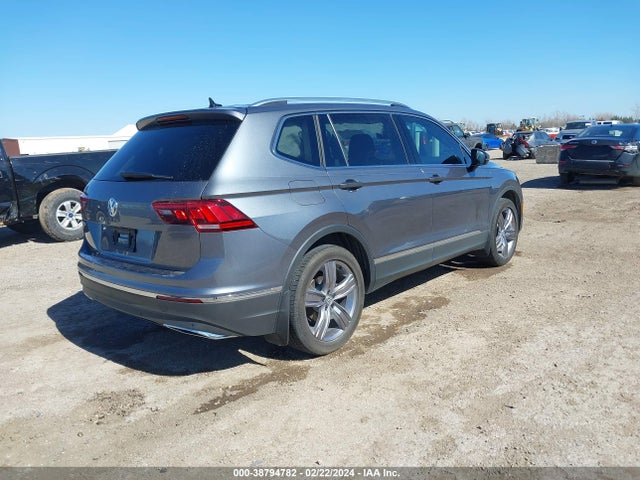 3VV3B7AX7MM147920 Volkswagen Tiguan 2.0t Se/2.0t Se R-line Black/2.0t Sel