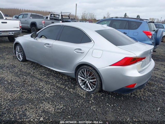 JTHBA1D23J5065192 Lexus IS 300