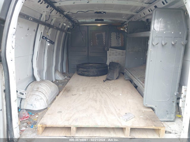 Chevrolet Express 2500 Work Van 2015 1GCWGFCF4F1102297 Image 8
