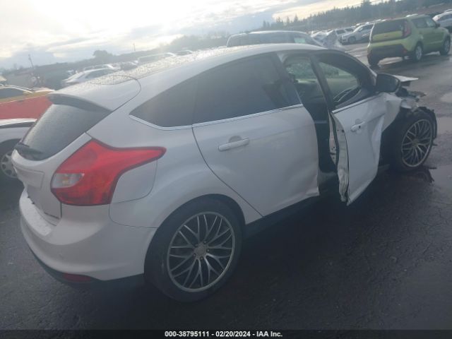 1FADP3N20EL421527 Ford Focus Titanium