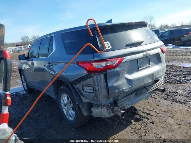 Chevrolet Traverse Ls 2019 1GNEVFKW7KJ286039 Image 3