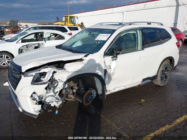 JF2SKARC1NH514195 Subaru Forester Touring