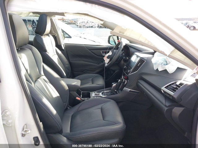 JF2SKARC1NH514195 Subaru Forester Touring