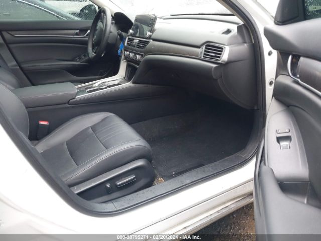 1HGCV2F99KA020391 Honda Accord Touring 2.0t