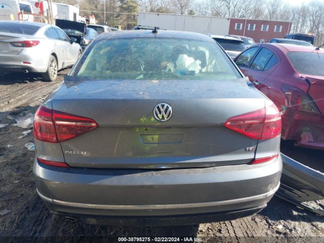 1VWAA7A34JC012121 Volkswagen Passat 2.0t R-line/2.0t S
