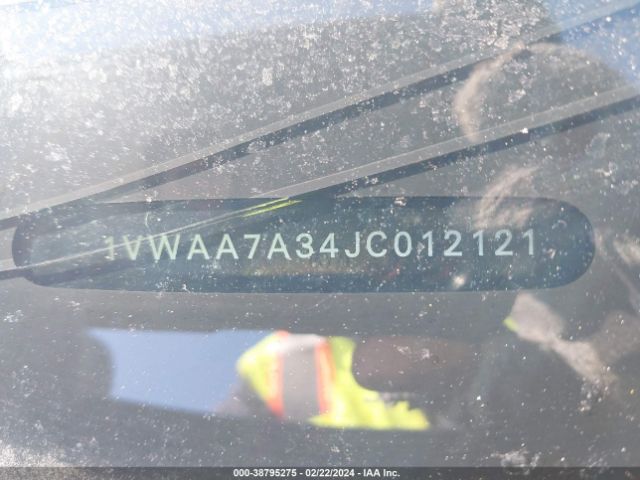 1VWAA7A34JC012121 Volkswagen Passat 2.0t R-line/2.0t S