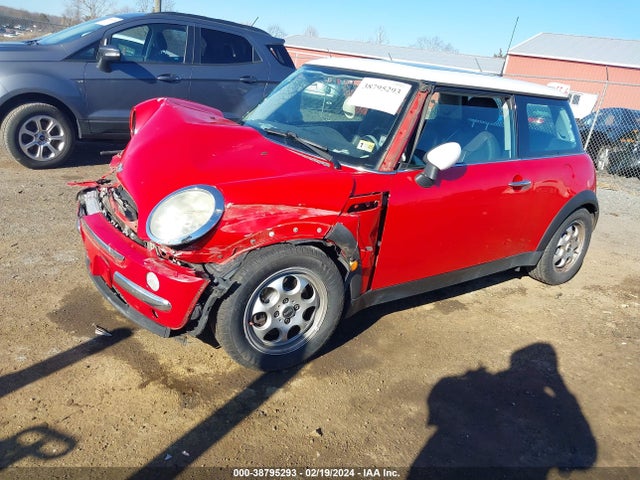 2003 MINI COOPER WMWRC33413TE19007 Photo 1