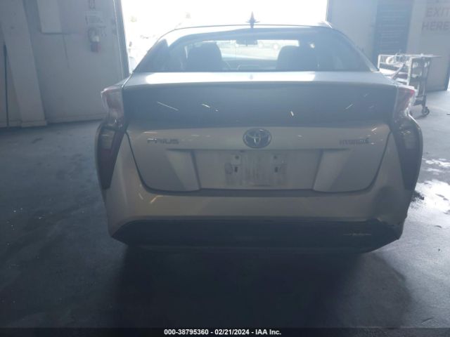 JTDKBRFU7J3593423 Toyota Prius One