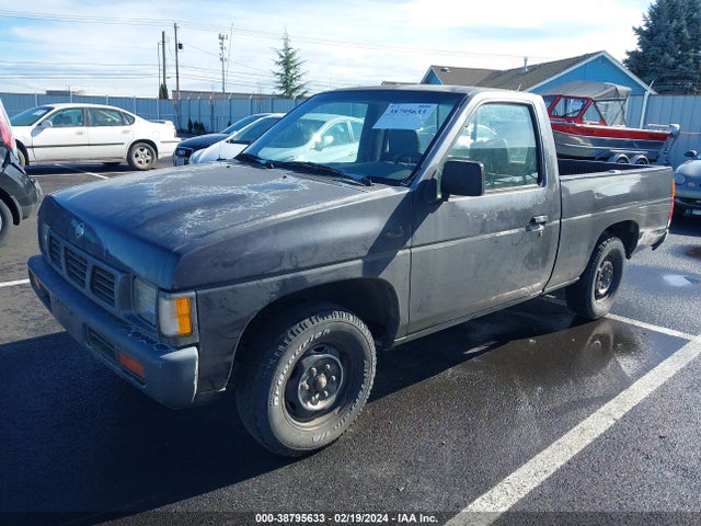 1996 NISSAN TRUCK XE VIN: 1N6SD11S1TC355438