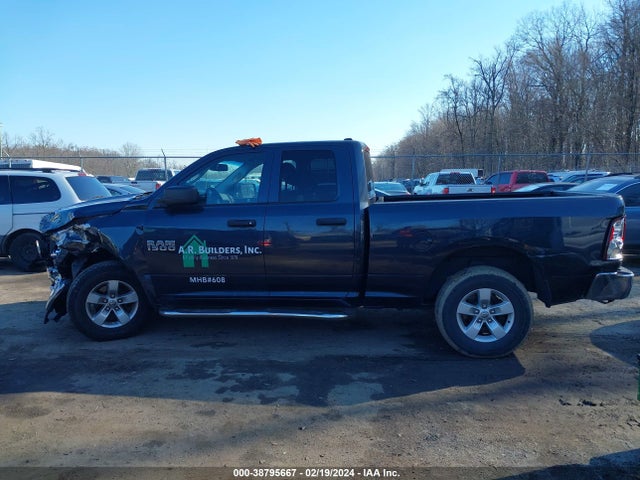 1C6RR7FG0HS516604 RAM 1500 Tradesman Quad Cab 4x4 6'4 Box