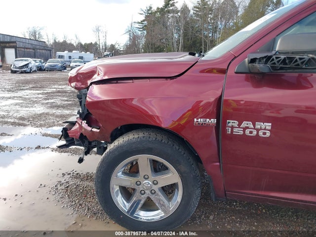 RAM 1500 Express  4x4 5'7 Box 2018 3C6RR7KT5JG195644 Image 18