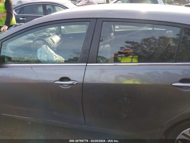 KNAFX5A85G5529123 KIA FORTE EX