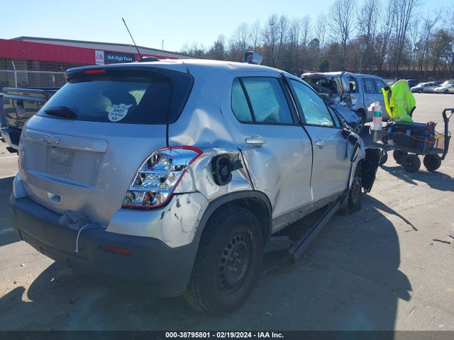 Chevrolet Trax 1ls 2015 KL7CJKSB0FB217322 Image 4