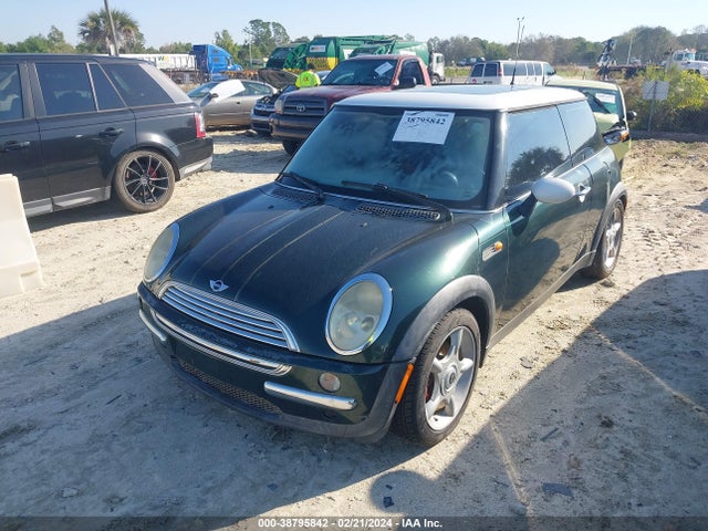 2002 MINI COOPER WMWRC33482TE12876 Photo 1