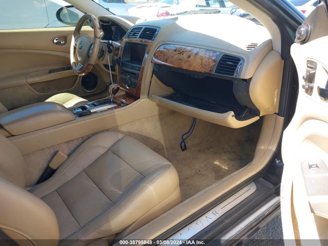 2007 JAGUAR XK SAJDA44B875B01676 Photo 4