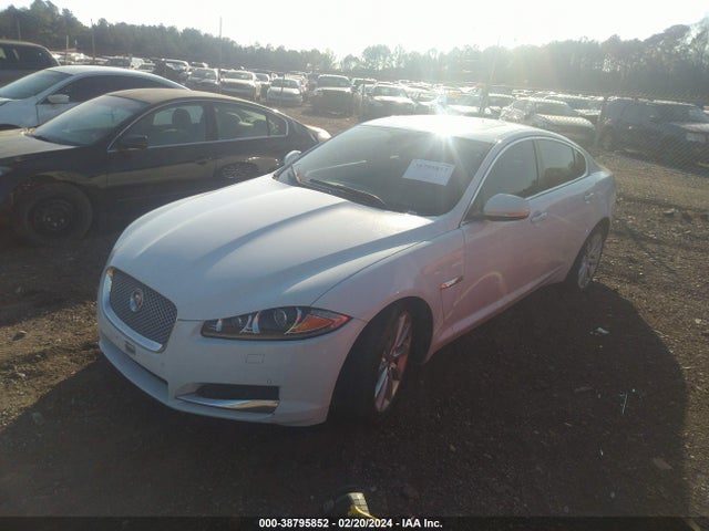 2013 JAGUAR XF SAJWJ0EFXD8S86565 Photo 1