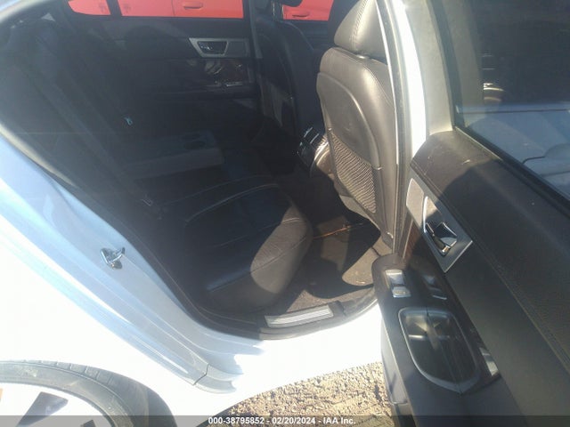 2013 JAGUAR XF SAJWJ0EFXD8S86565 Photo 7