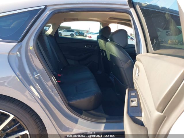 1HGCY2F88PA034577 Honda Accord Hybrid Touring