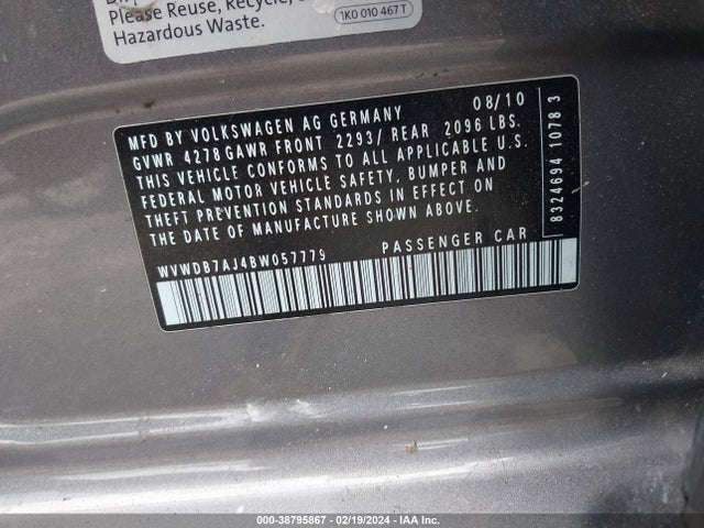 2011 VOLKSWAGEN GOLF 2.5L 4-DOOR VIN: WVWDB7AJ4BW057779