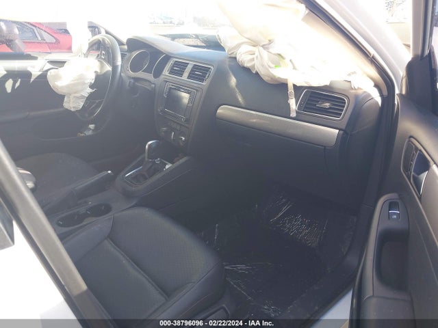 3VWD67AJ7GM301787 Volkswagen Jetta 1.4t Se