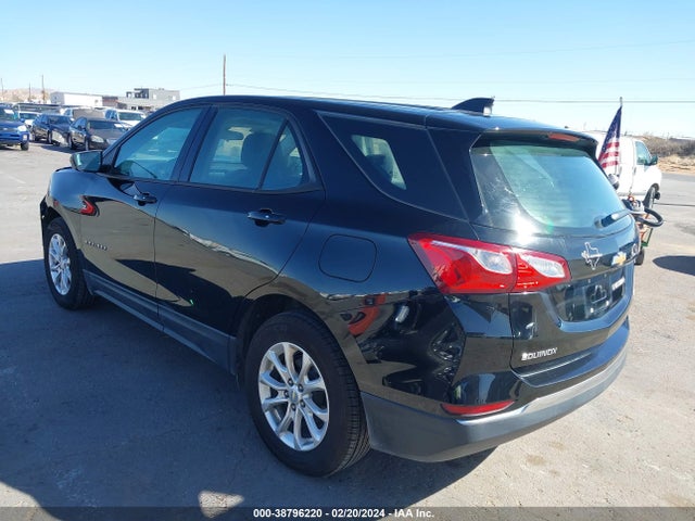 Chevrolet EQUINOX LS 2018 2GNAXHEVXJ6160700 Image 3