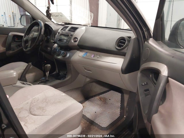 2008 TOYOTA RAV4 VIN: JTMZD33V486079055