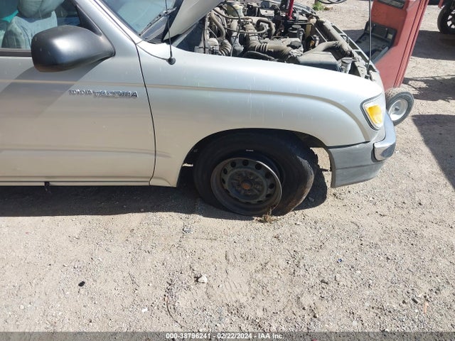 2000 TOYOTA TACOMA VIN: 4TAVL52N2YZ581989