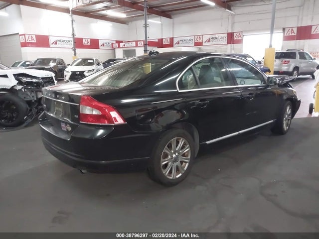 2010 VOLVO S80 3.2 VIN: YV1960AS1A1120112