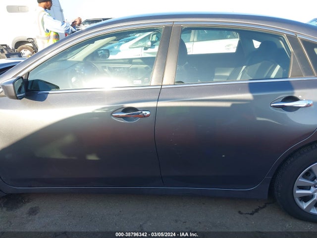 Nissan Altima 2.5 S 2018 1N4AL3AP8JC284007 Image 14