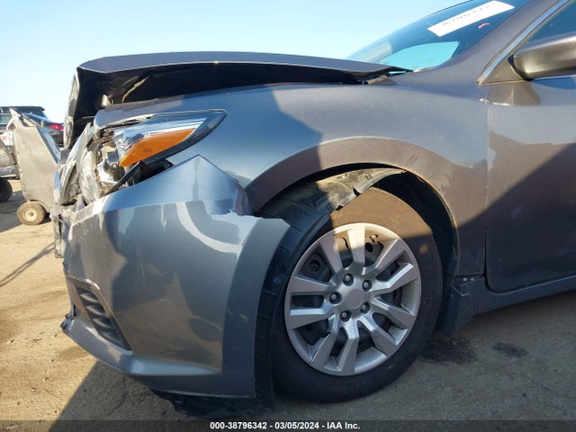 Nissan Altima 2.5 S 2018 1N4AL3AP8JC284007 Image 6
