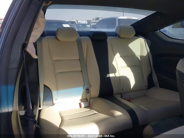 Honda Accord Ex-l 2017 1HGCT1B80HA001783 Image 8