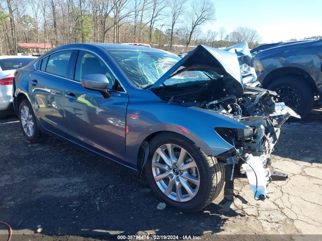 2017 JM1GL1U58H1135962 main image
