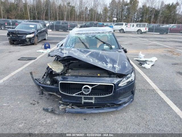 YV1A22MK4H1015297 Volvo S90 T6 Momentum