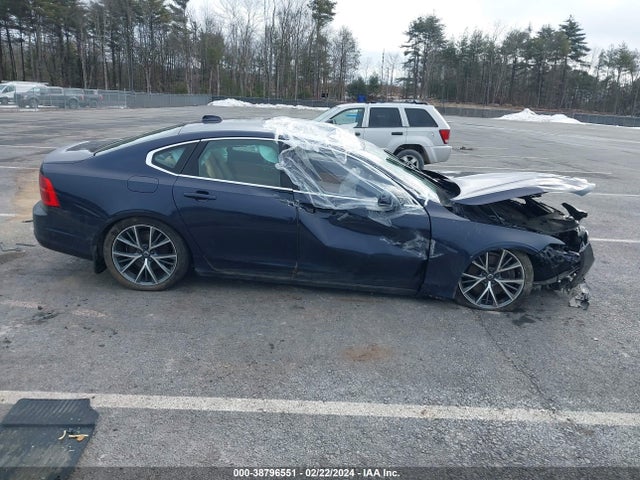 YV1A22MK4H1015297 Volvo S90 T6 Momentum