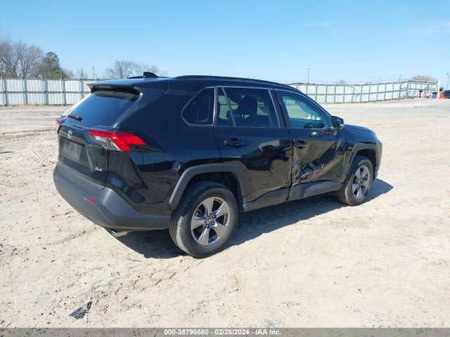 Toyota Rav4 Xle 2022 2T3W1RFV5NW186247 Image 4