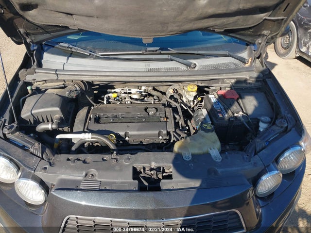 Chevrolet Sonic Lt Auto 2014 1G1JC5SGXE4168515 Image 10