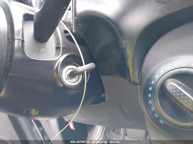 2013 FIAT 500 3C3CFFBR4DT749584 Photo 10