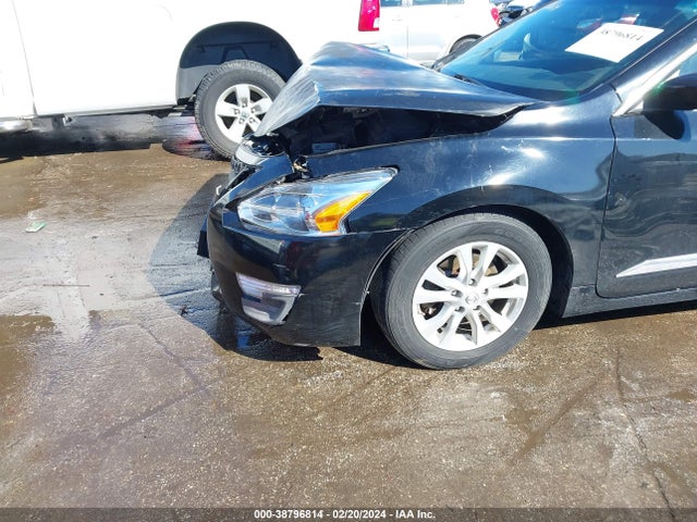 Nissan Altima 2.5 S 2015 1N4AL3AP8FC160505 Image 18