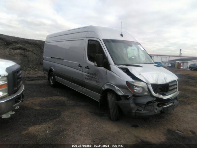 WD3PE8DC7E5842812 auction archive image